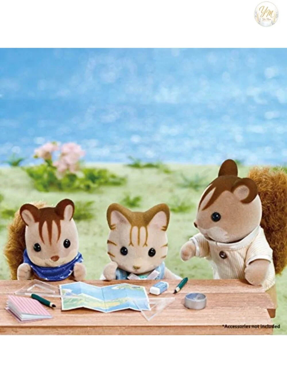 4-Piece Walnut Squirrel Family Collectible Doll Set with Removable Clothing